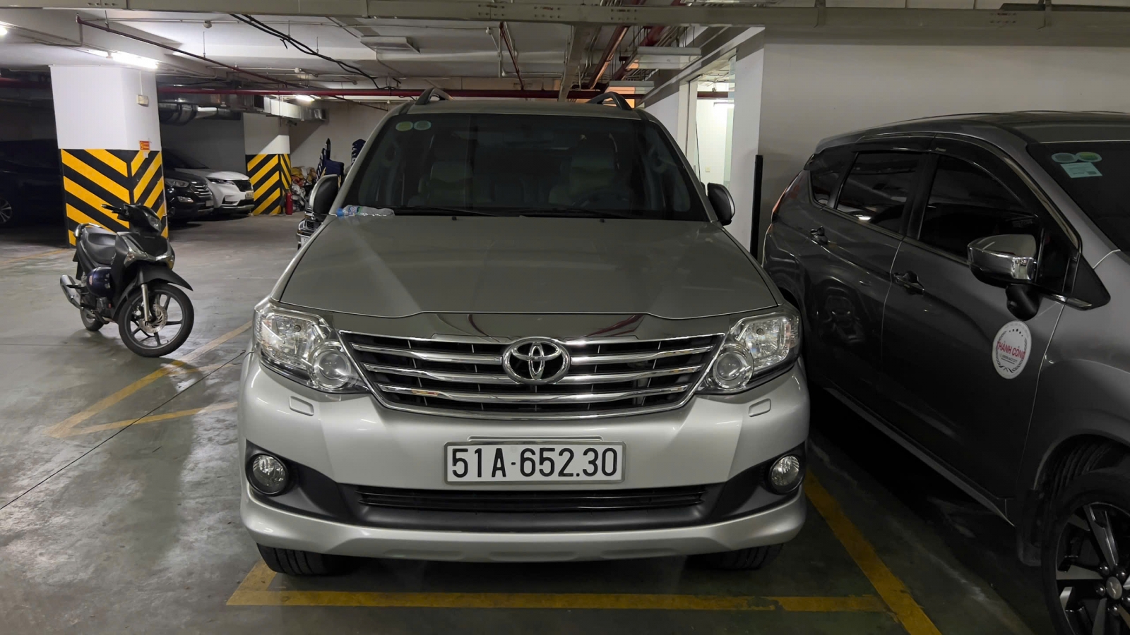 HINH ANH_TL XE FORTUNER-4